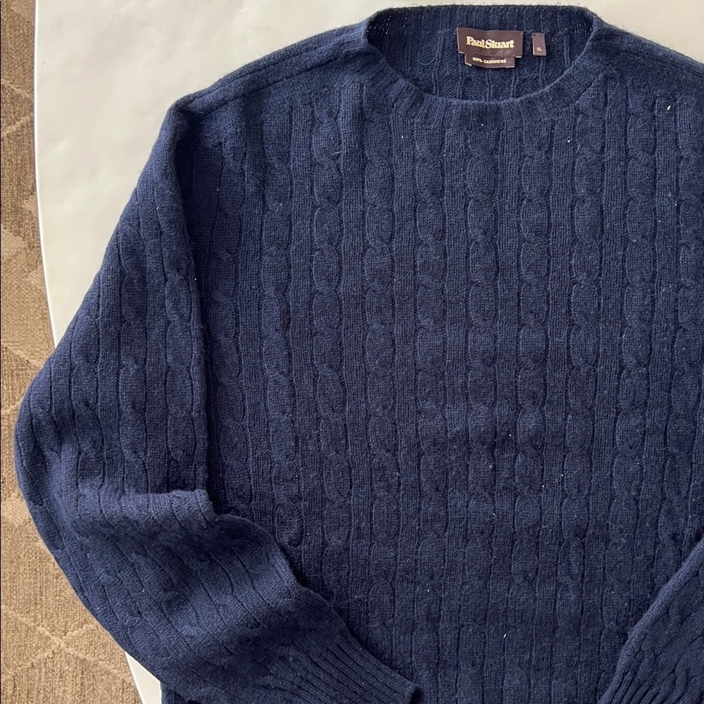 Paul Stuart Men's 100% Cashmere Cable Knit Navy Blue Crewneck Sweater XL $895 - Picture 3 of 8